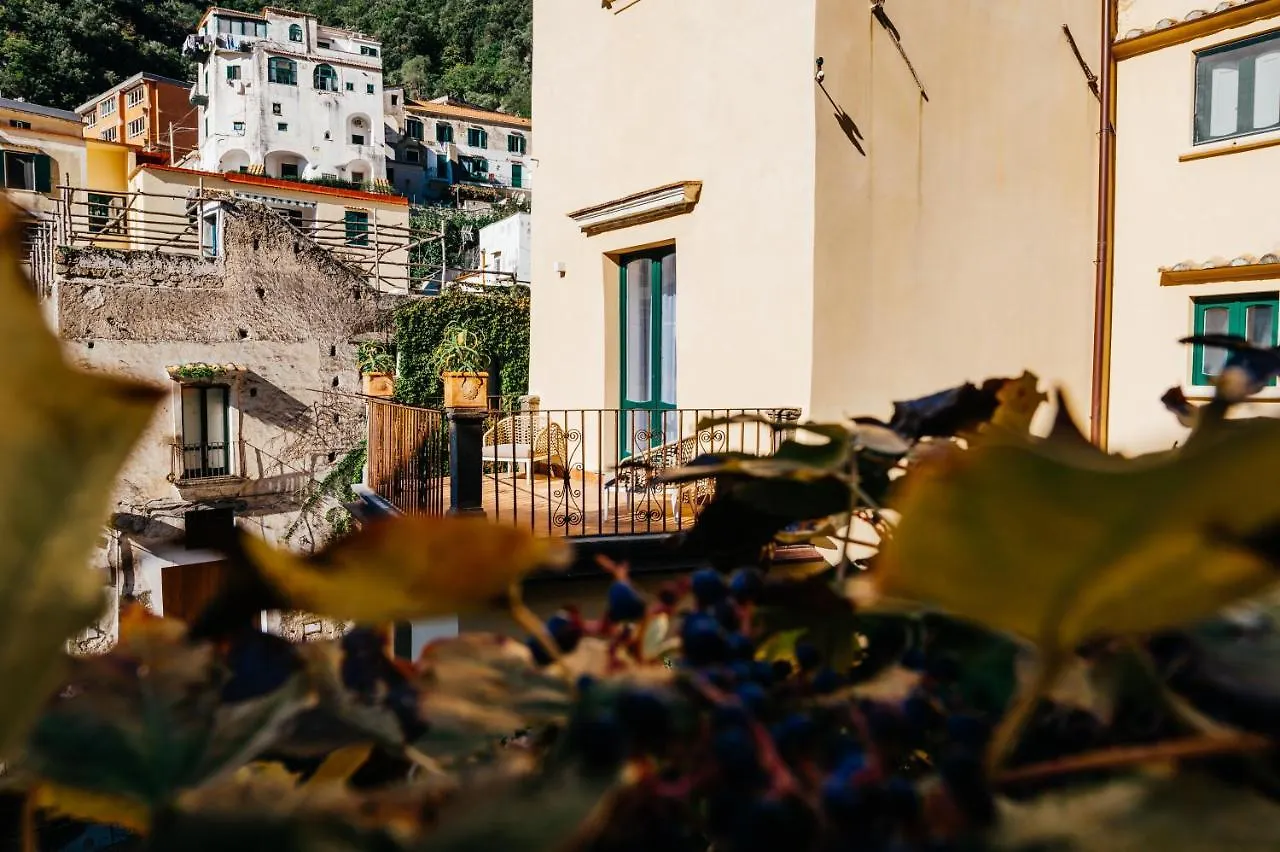 Amalfi Resort Bed & Breakfast