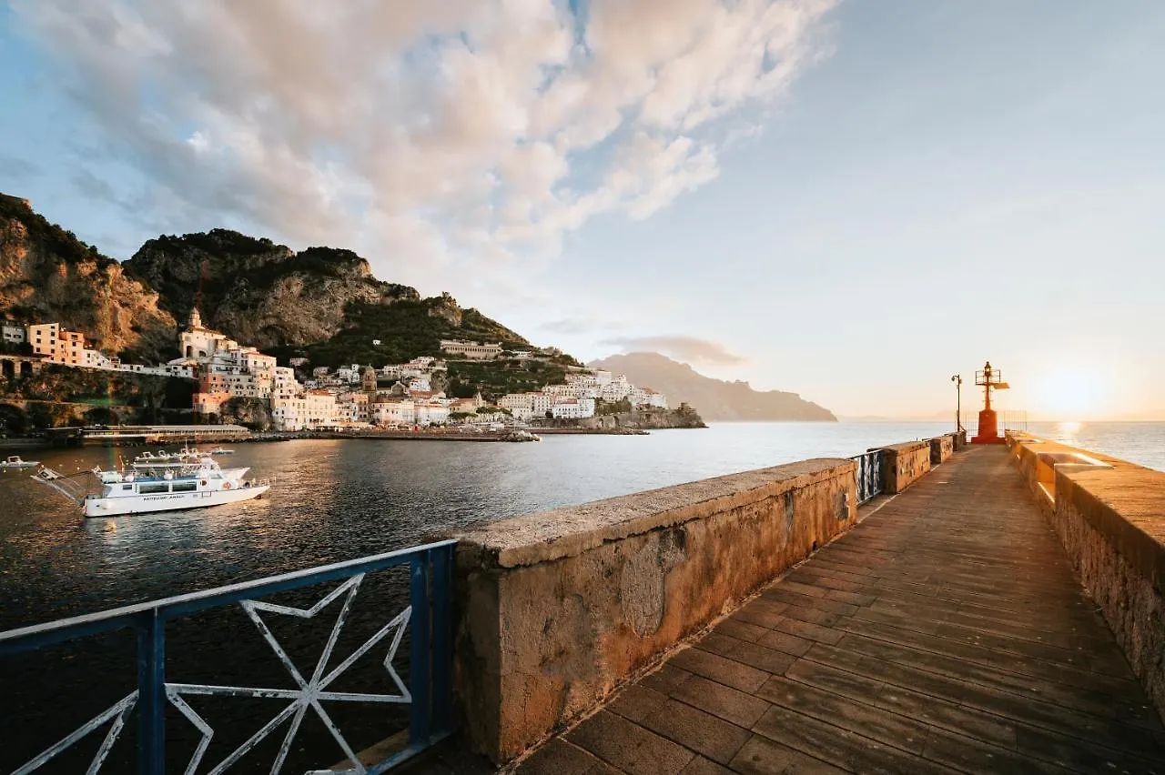 Amalfi Resort Alojamento de Acomodação e Pequeno-almoço