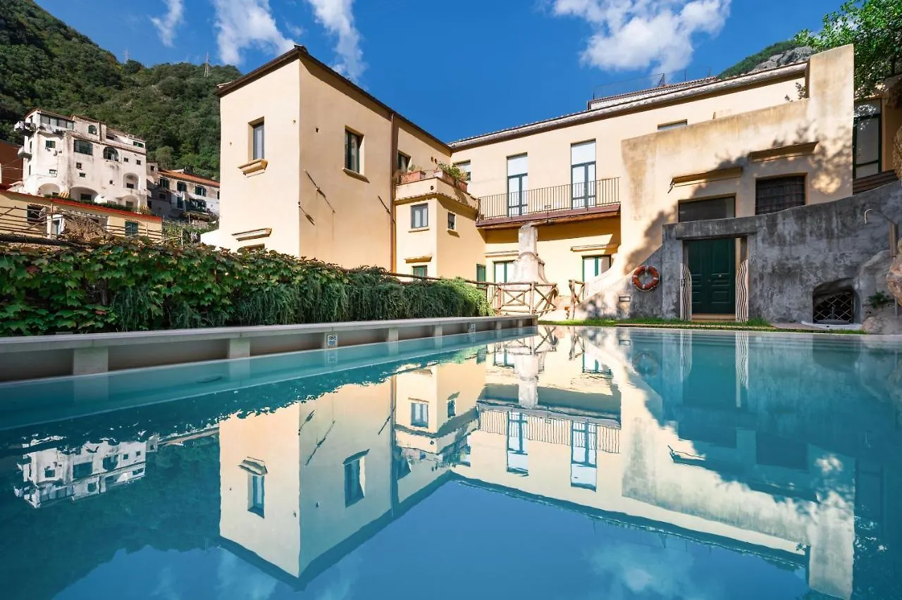 Amalfi Resort Alojamento de Acomodação e Pequeno-almoço