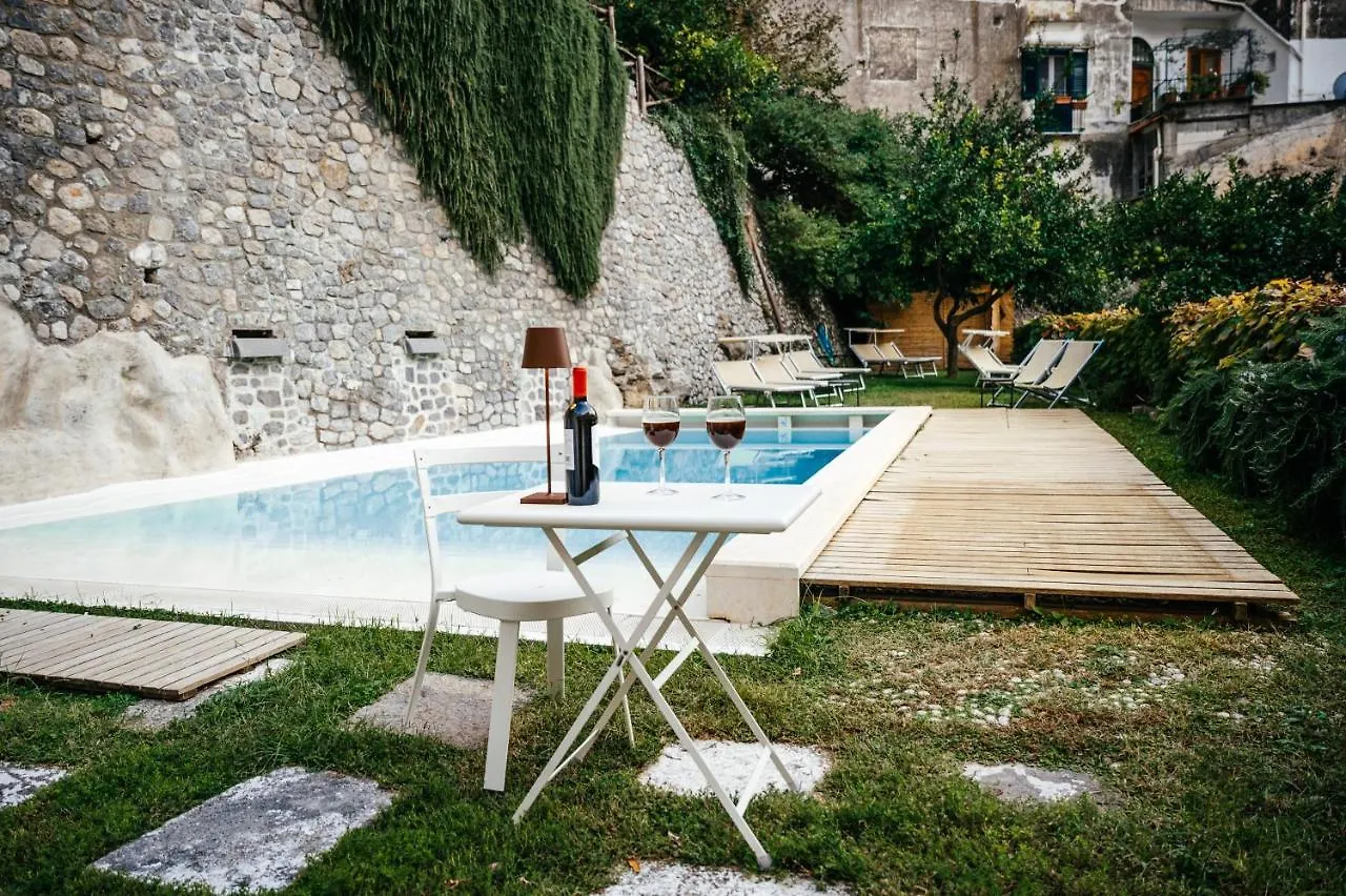 Amalfi Resort Alojamento de Acomodação e Pequeno-almoço